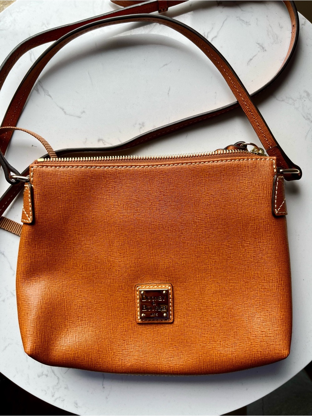Dooney & Bourke NWOT Saffiano Leather Crossbody Pouchette Tan Caramel Sawyer